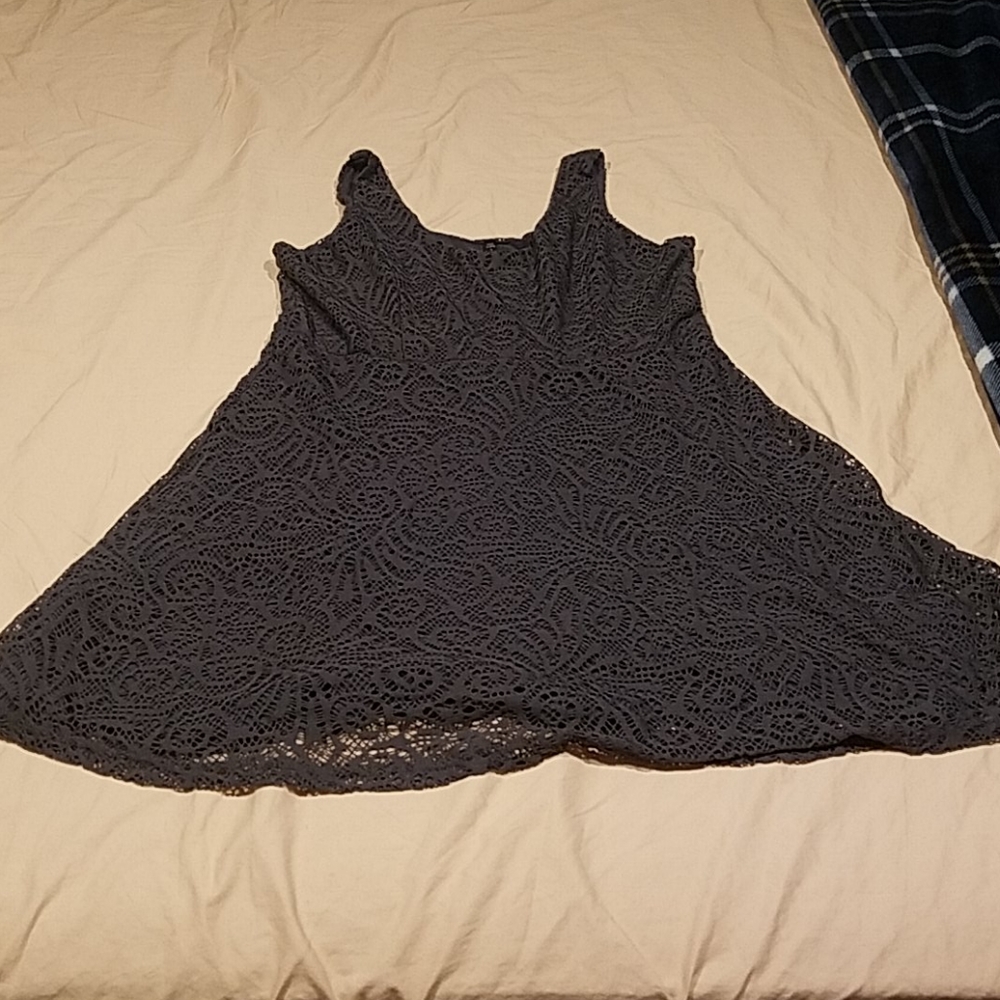 Dress - Picture 2 of 3